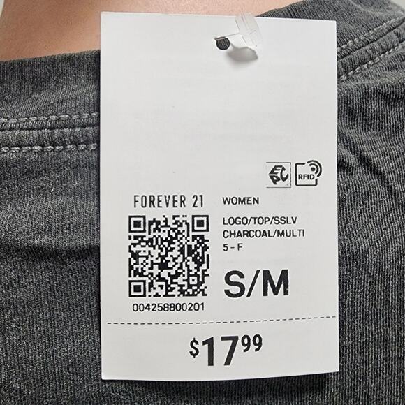 NEW S/M Forever 21 ACDC Charcoal Gray Crop Graphic Band Tee Women Size Small/Med - Picture 7 of 7